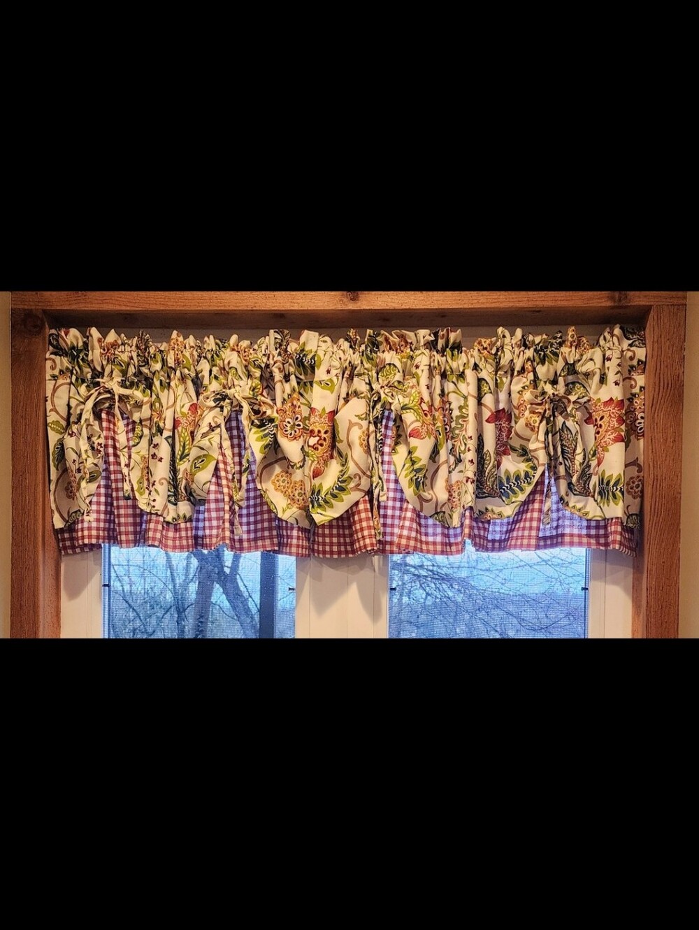 Better Homes & Gardens Cottage Plaid Floral Tie Valance Set of 2 EC